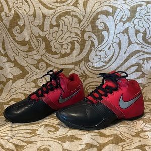 Boy’s Nike AV Pro 5